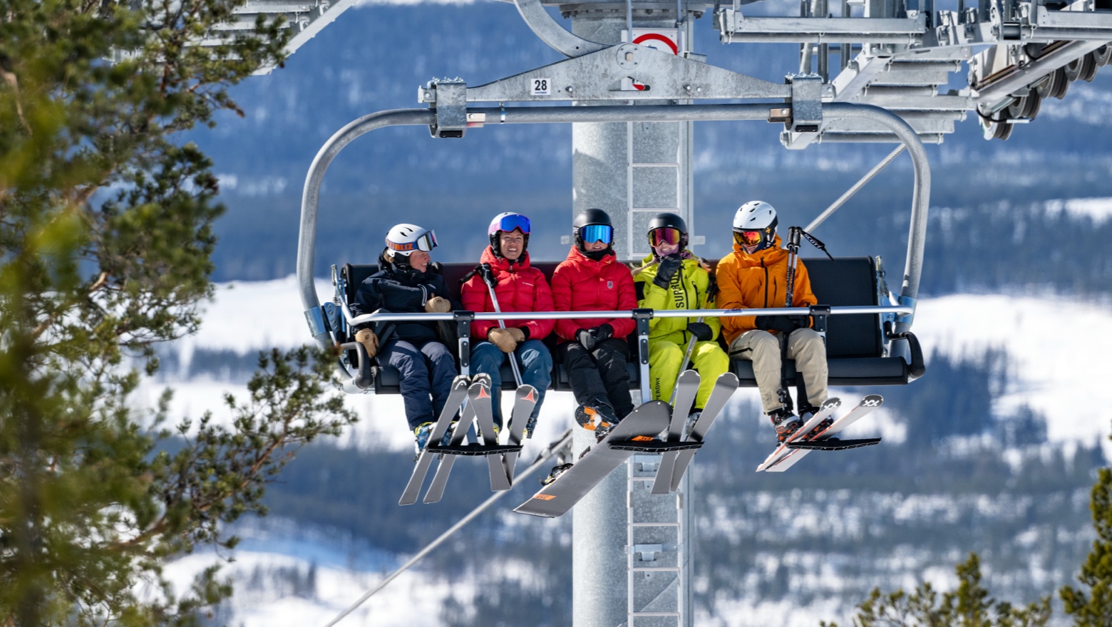 23Up_idrehimmel_to_2351.jpg.